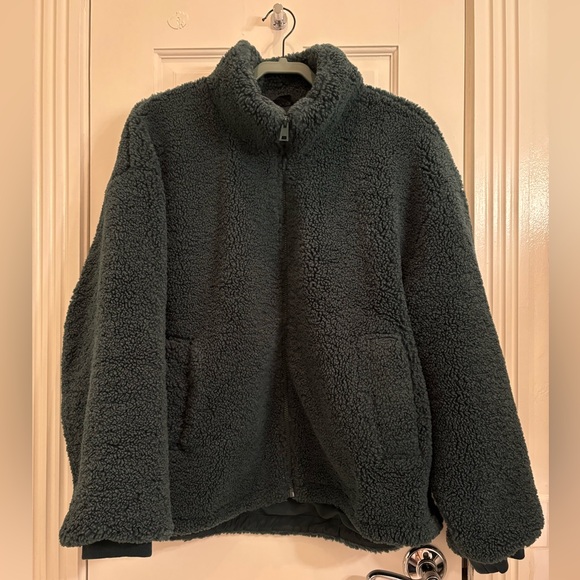 levi’s sherpa zip up jacket - Picture 2 of 6